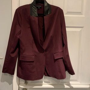 Womens Plus Sized blazer